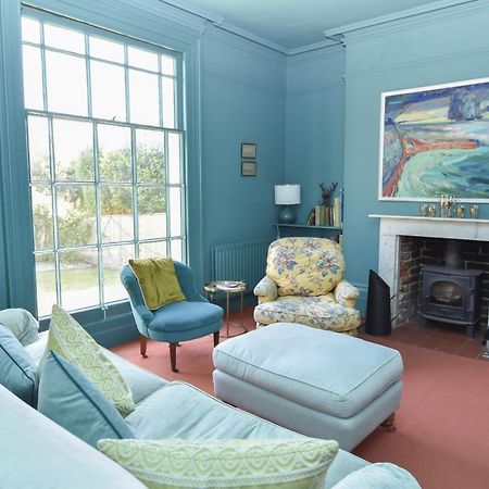 Arden Villa, Sleeps 8, Moments From The Golden Sandy Beach Of Ryde ไรด์ ภายนอก รูปภาพ
