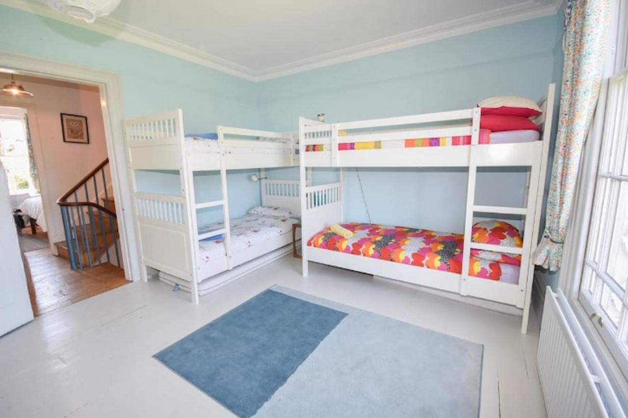 Arden Villa, Sleeps 8, Moments From The Golden Sandy Beach Of Ryde ไรด์ ภายนอก รูปภาพ